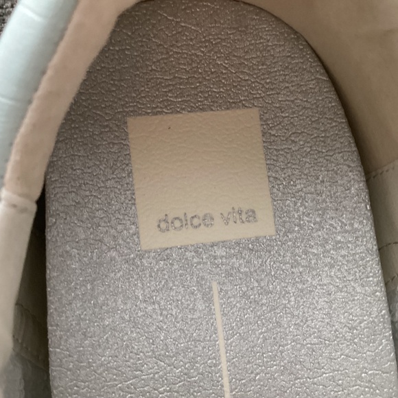 Dolce Vita Women's Zina 360 Lace-Up Sneakers, size 10 - Picture 2 of 13